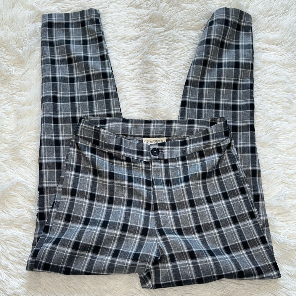 Sky and Sparrow black & white plaid high-waisted skinny ankle length pants
